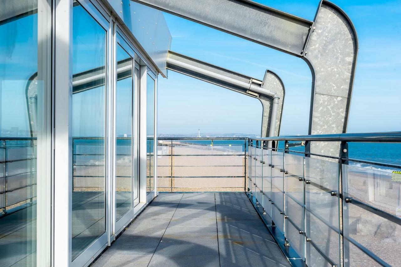 Amazing Beach Apartment Lancing Luaran gambar